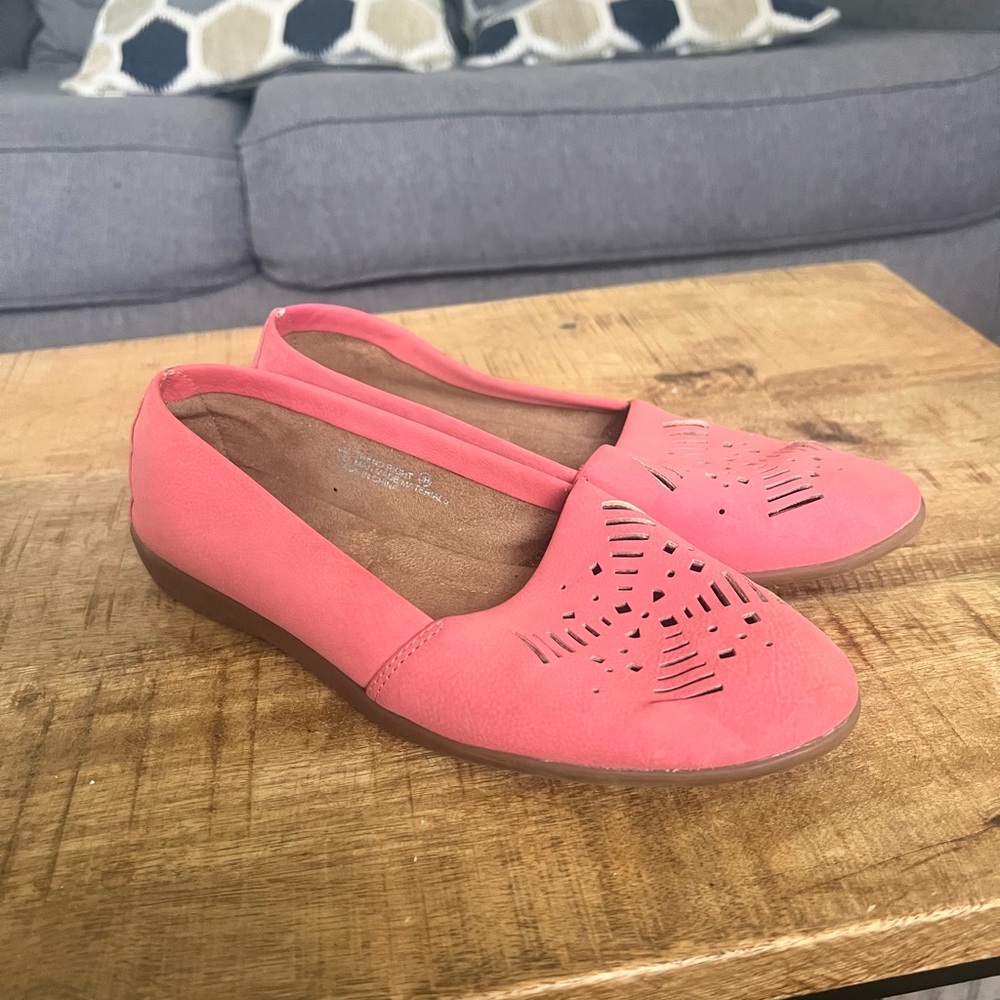 A2 by Aerosoles Trend Right Flats Sz 6